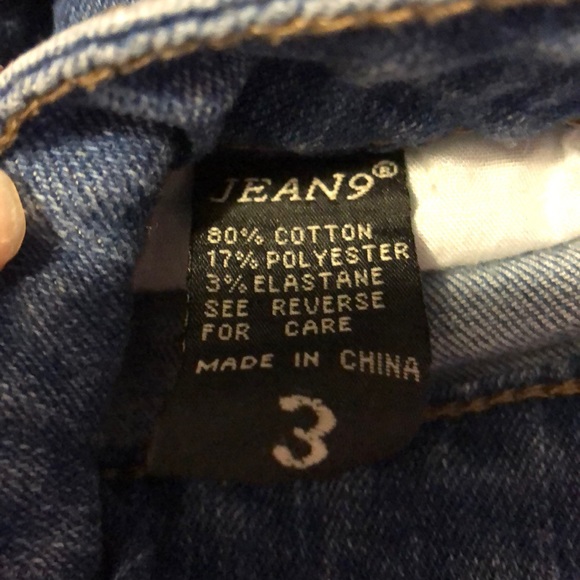 Medium wash ripped jeans - Picture 5 of 5